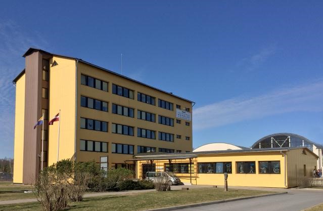 Valmieras dizaina un mākslas vidusskola