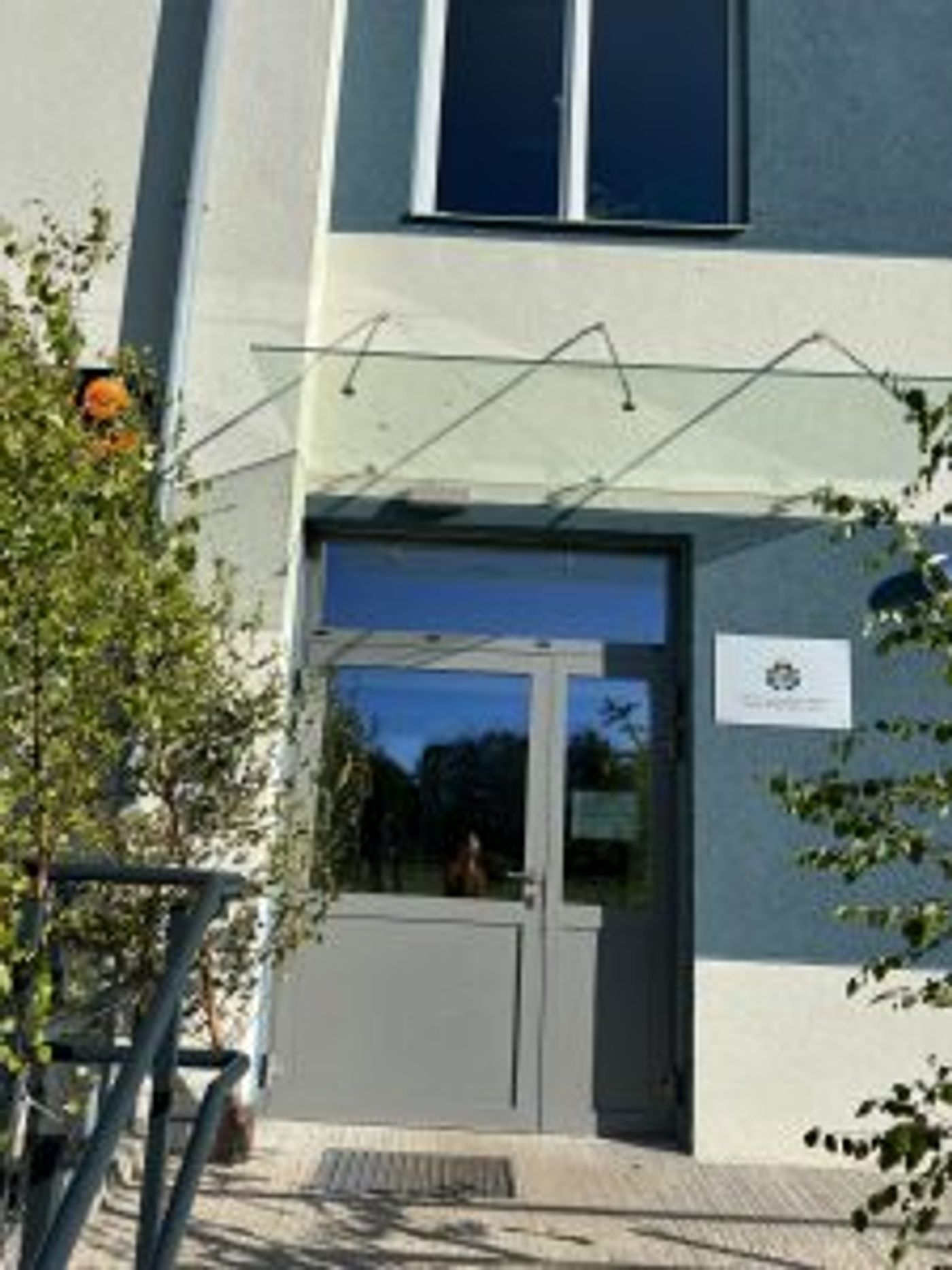 Valmieras pašvaldības pakalpojumu centrs Valmieras iela 13, Rencēni, Valmieras nov.